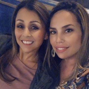 Meet your Posher, Nena